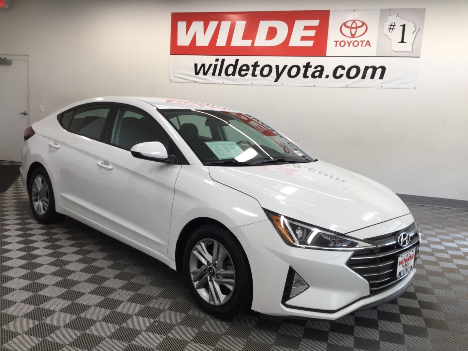 Pre-Owned 2020 Hyundai Elantra SEL IVT 4dr Car in West Allis #G83949 ...