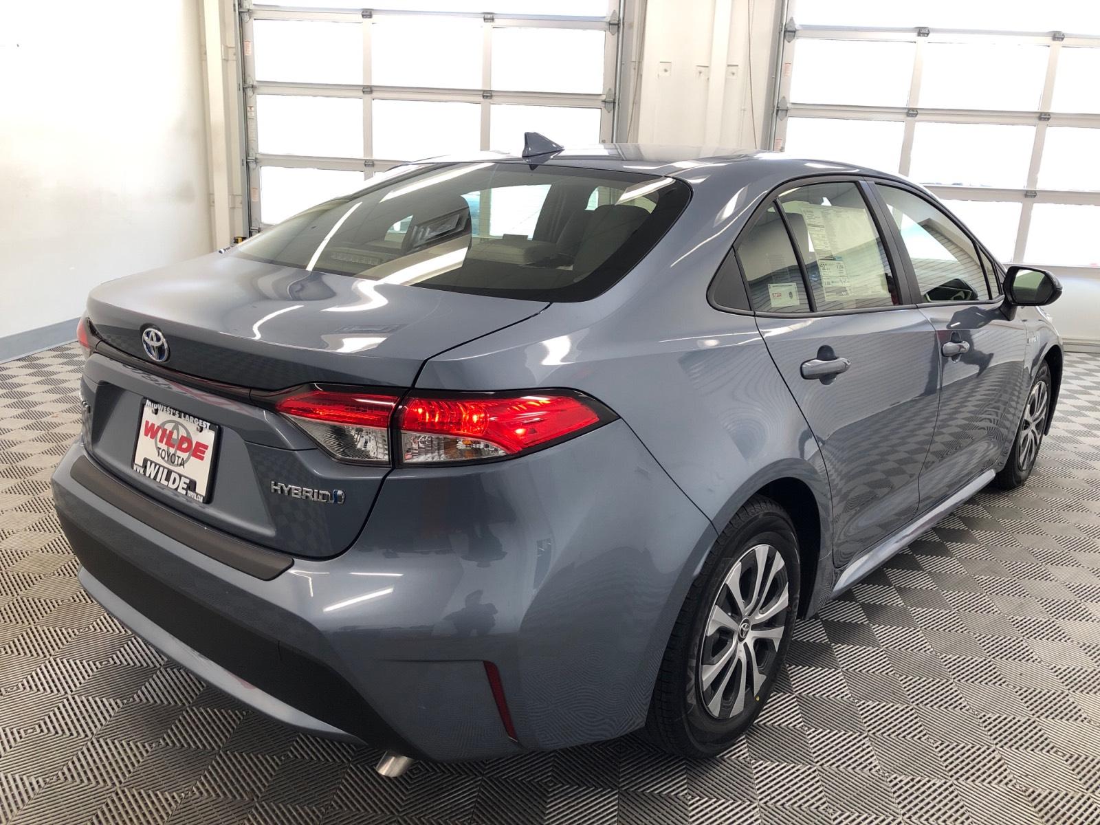 New 2020 Toyota Corolla Hybrid LE CVT 4dr Car in West Allis #T61597 ...