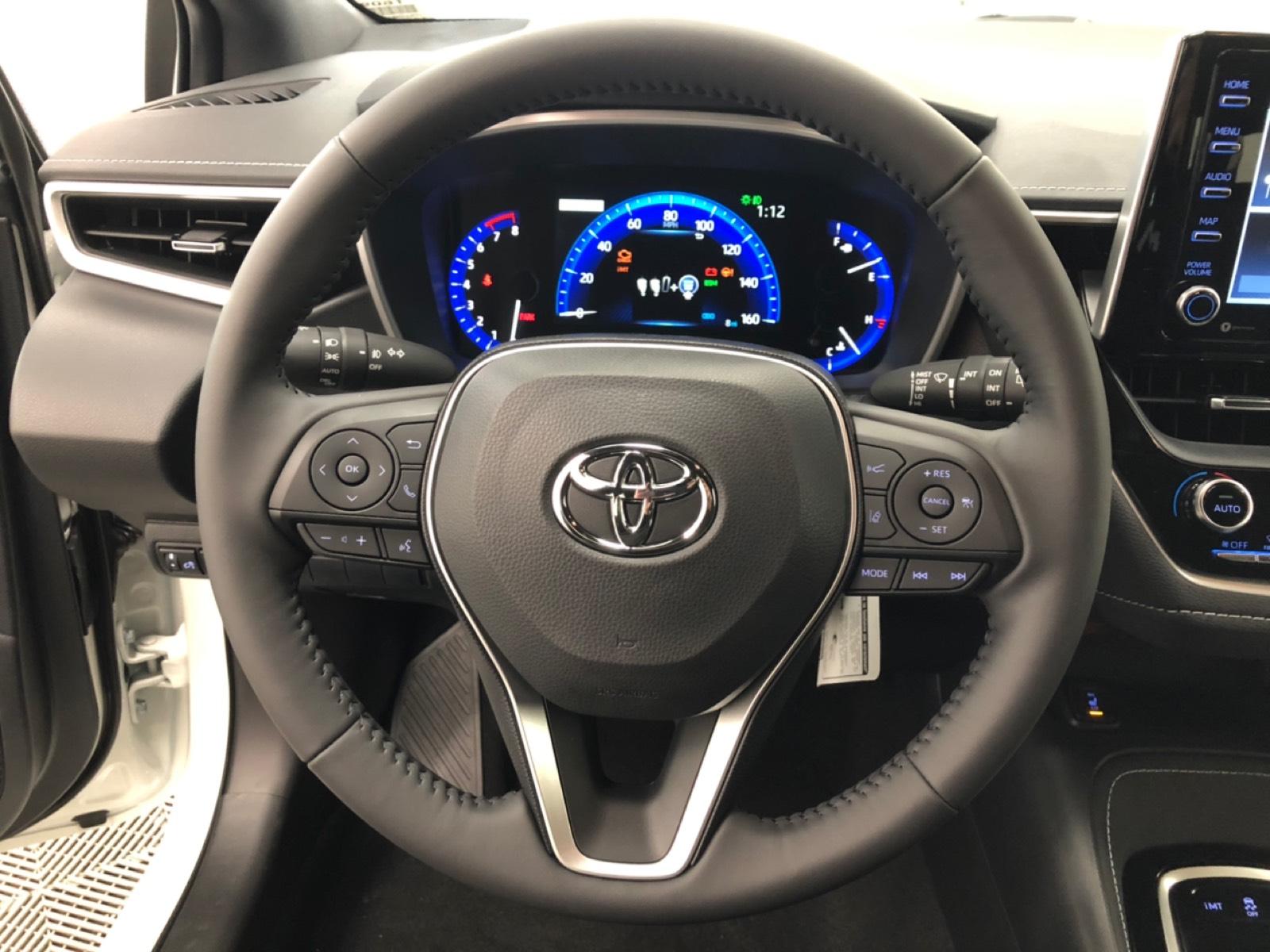 New 2020 Toyota Corolla Hatchback XSE Manual 4dr Car in